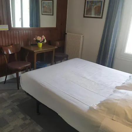 Le Nouveau Monde Otel *